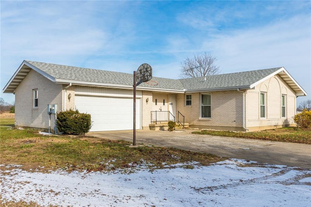 12220 Troy Road New Carlisle, OH 45344 - Photo 3 of 44