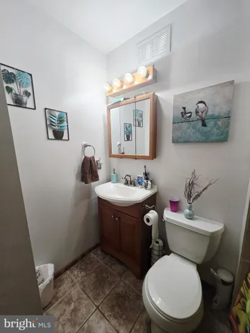 $390,000 | 33 Mulberry Street, Upper Chichester, PA 19061