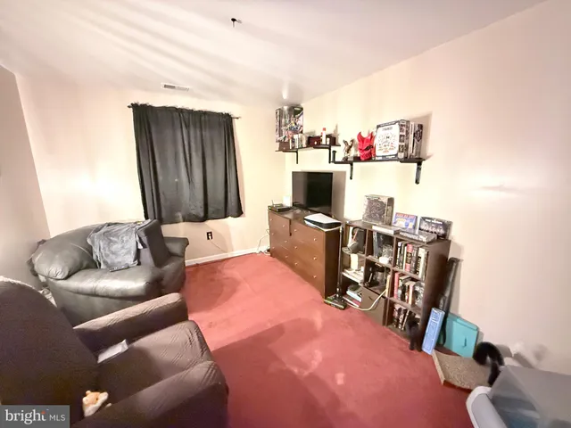 $390,000 | 33 Mulberry Street, Upper Chichester, PA 19061