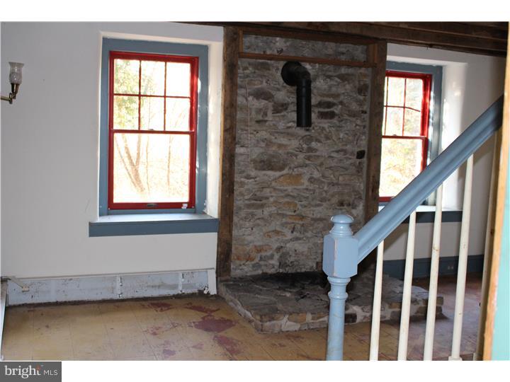 2040 Upper Ridge Road Green Lane, PA 18054 - Photo 5 of 13