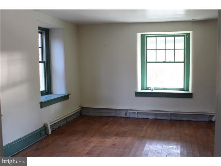 2040 Upper Ridge Road Green Lane, PA 18054 - Photo 6 of 13