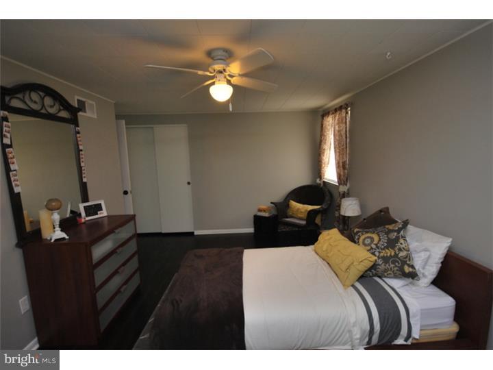 9726 Beacon Road Philadelphia, PA 19115 - Photo 15 of 24