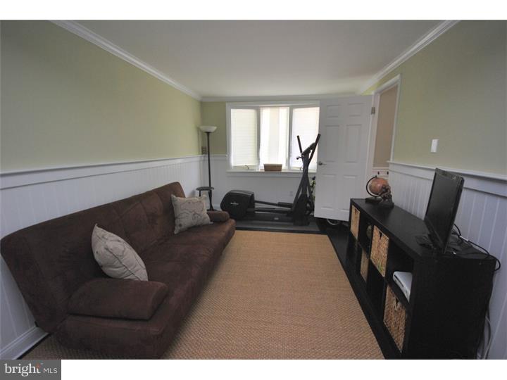 9726 Beacon Road Philadelphia, PA 19115 - Photo 19 of 24