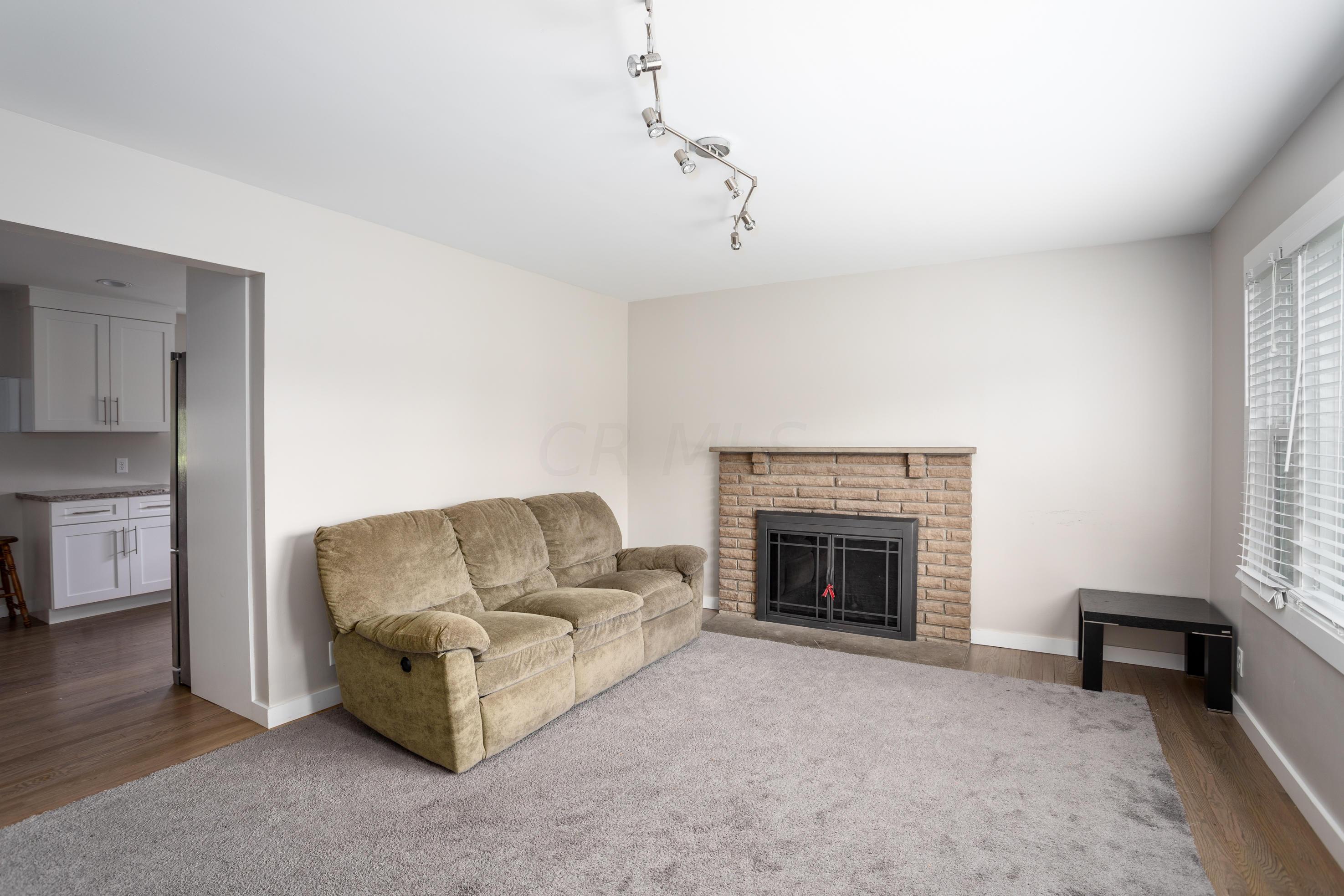 1007 Williams Road Columbus, OH 43207 - Photo 6 of 37 Gallery Image 6