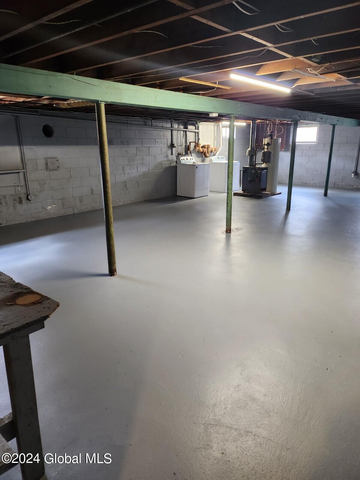 1 Mayflower Drive Colonie, NY 12205 - Photo 18 of 18 20240319_130544