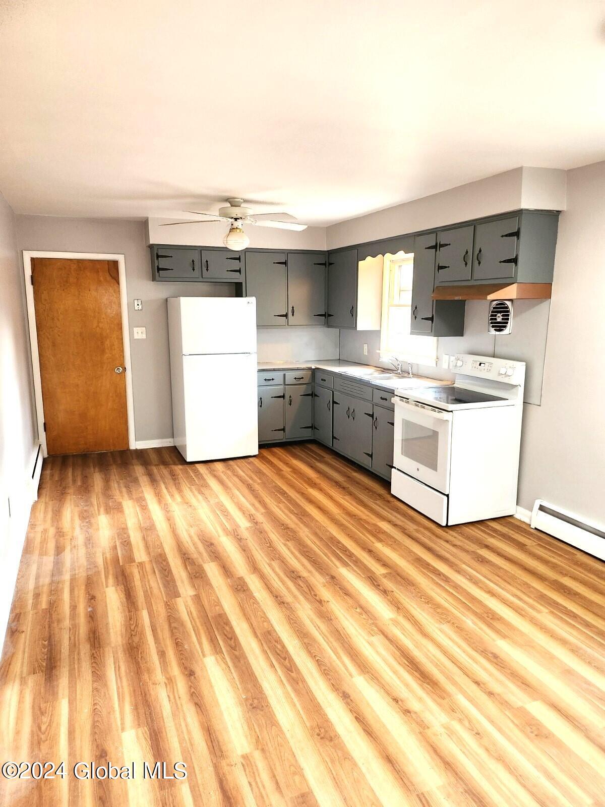 1 Mayflower Drive Colonie, NY 12205 - Photo 7 of 18 20240218_091004