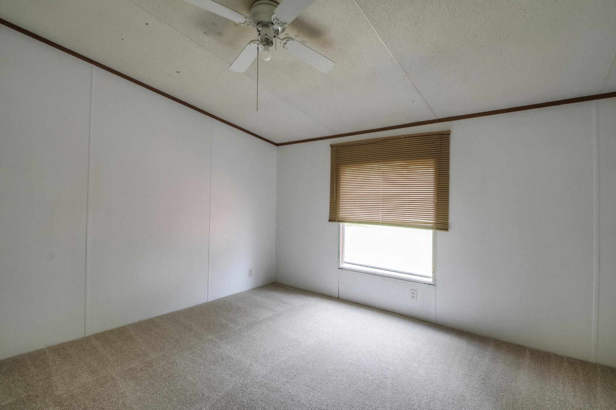 230 Lloyd Boynton Road Manchester, TN 37355 - Photo 16 of 21 2nd Bedroom