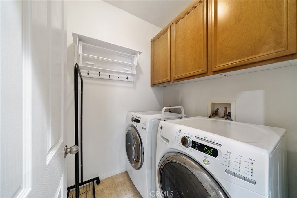 4167 Orontes Way Simi Valley, CA 93063 - Photo 13 of 30