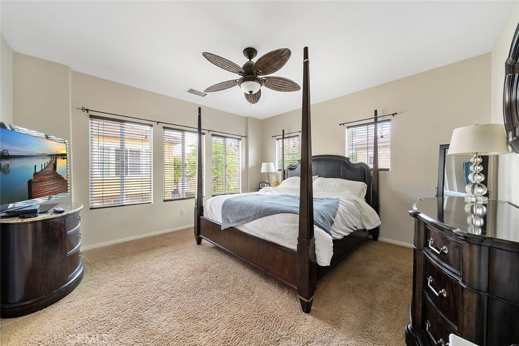 4167 Orontes Way Simi Valley, CA 93063 - Photo 14 of 30