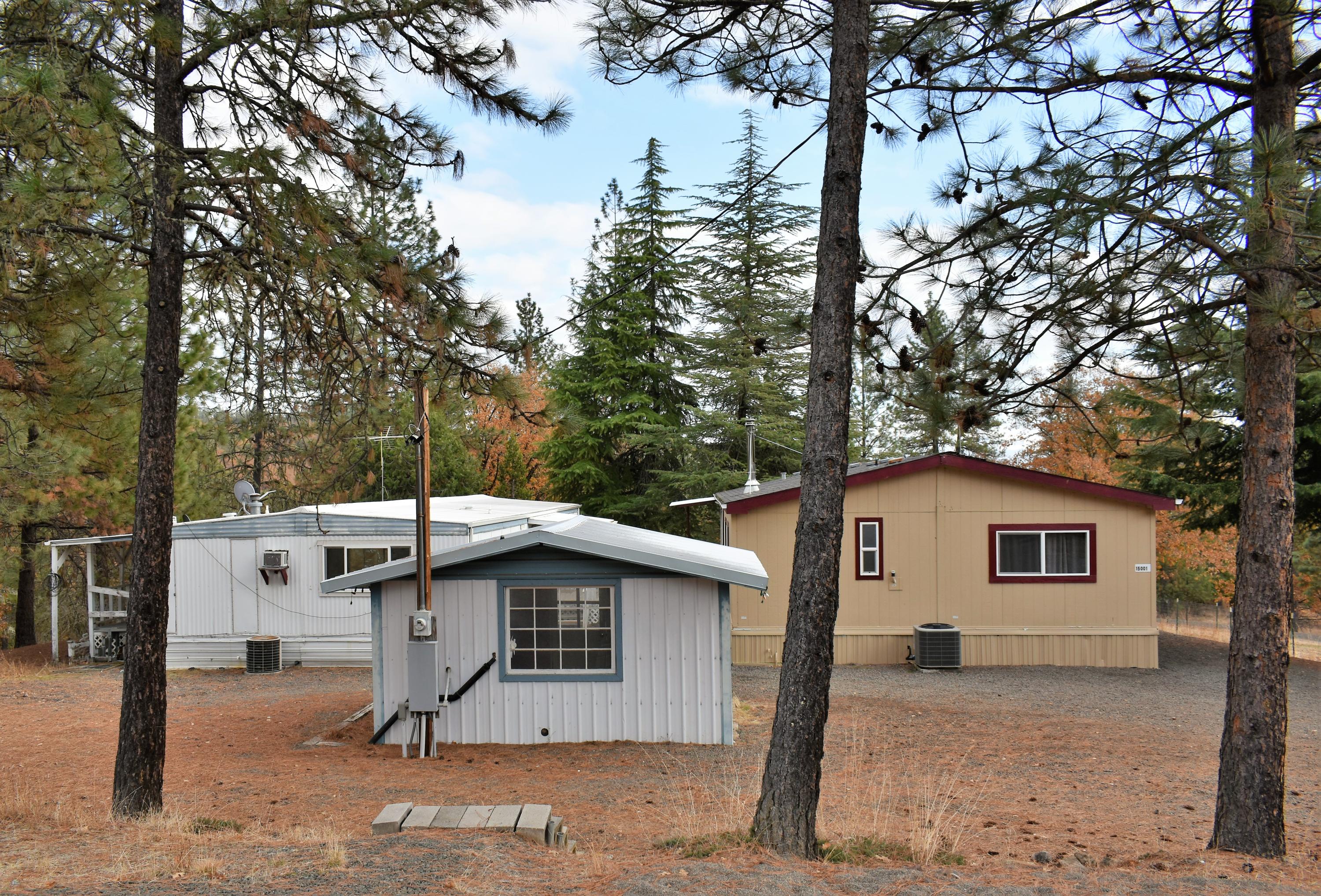 15001 Meadows Road White City, OR 97503 - Photo 3 of 54 3 Back