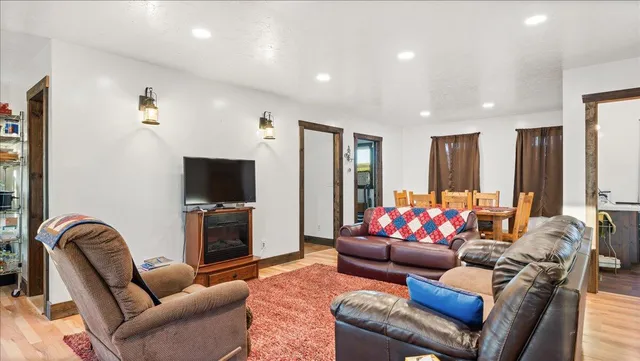 $325,000 | 17155 Co Hwy F, Sheldon, WI 54648