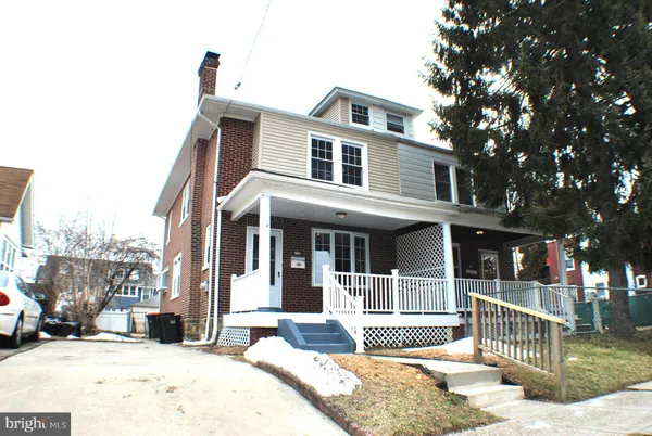 $279,999 | 125 East Avon Road, Brookhaven, PA 19015