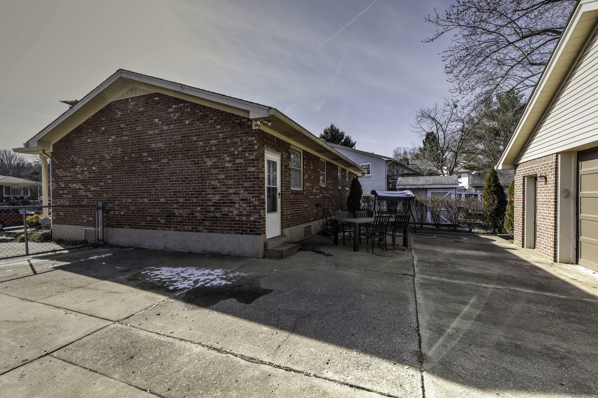 3609 Locklee Road Louisville, KY 40214 - Photo 23 of 27 Locklee041