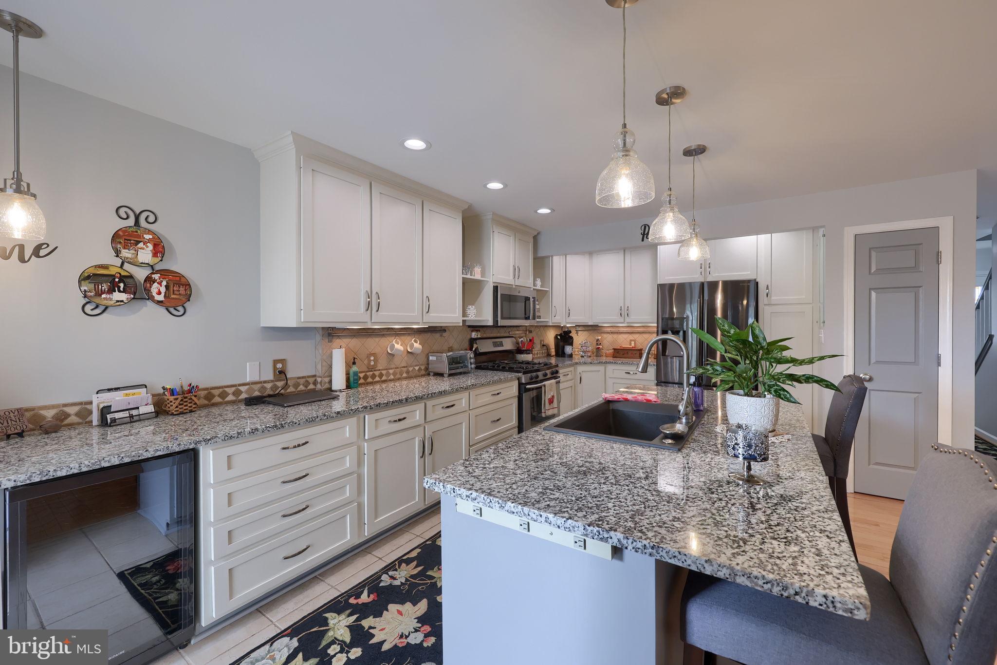 138 Moorland Court Lititz, PA 17543 - Photo 4 of 39