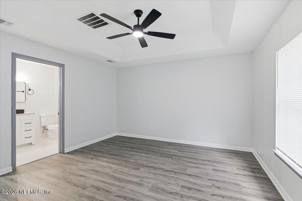 3907 Adirolf Road Jacksonville, FL 32207 - Photo 14 of 19 14-Primary Bedroom