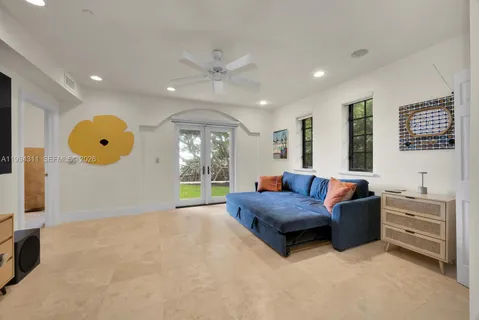 $6,250,000 | 3471 Main Highway, Unit 619, Miami, FL 33133