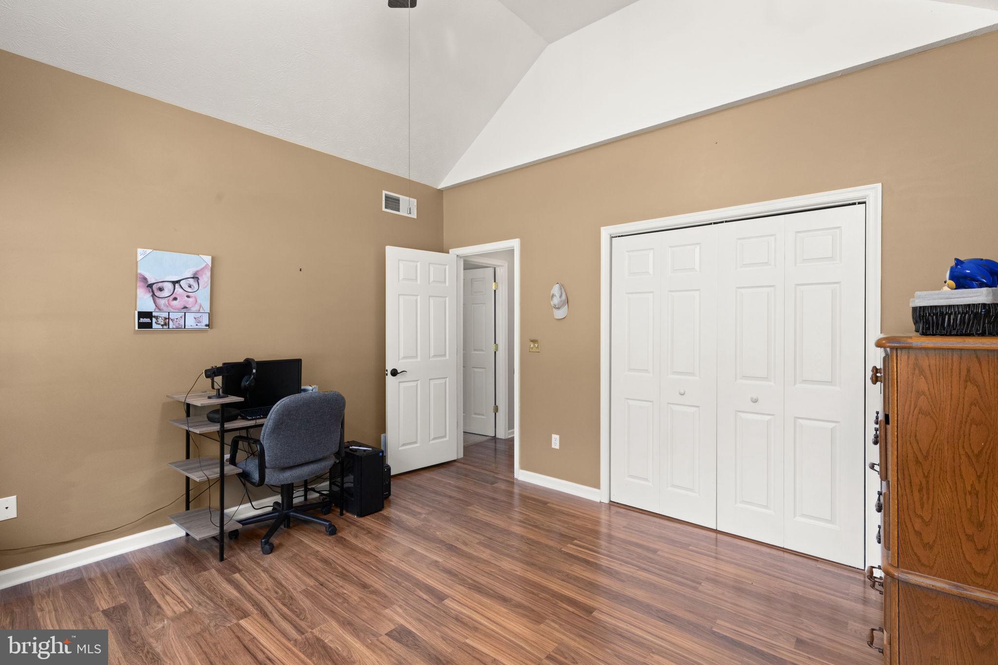 32 Hamilton Lane Elkton, MD 21921 - Photo 27 of 40 Spacious room with vaulted ceilings.