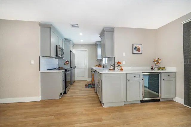 $2,500 | 4522 Fetrow Drive, Orlando, FL 32812