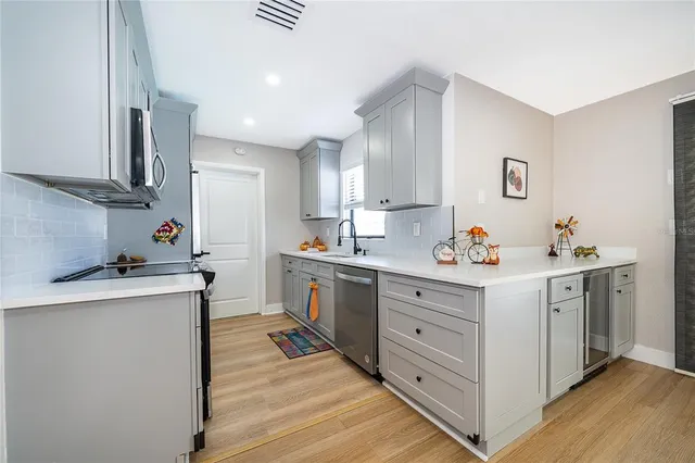 $2,500 | 4522 Fetrow Drive, Orlando, FL 32812