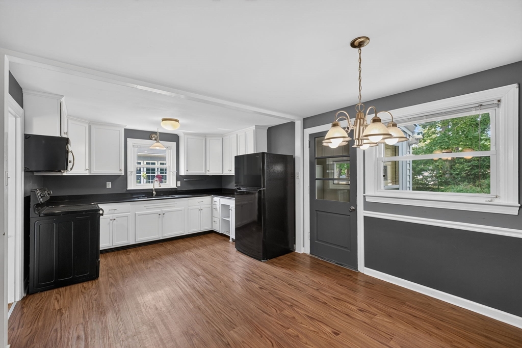414 Archer Street Fall River, MA 02720 - Photo 14 of 36