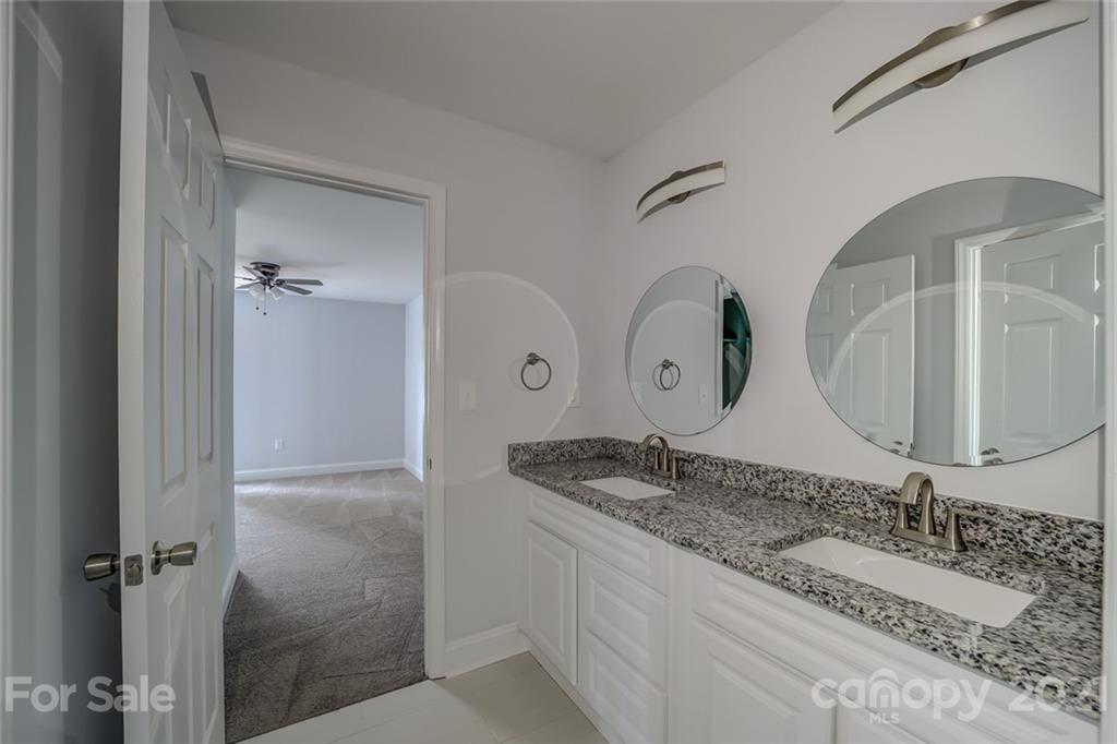 5120 Lakeview Road Charlotte, NC 28216 - Photo 20 of 45 Gallery Image 20