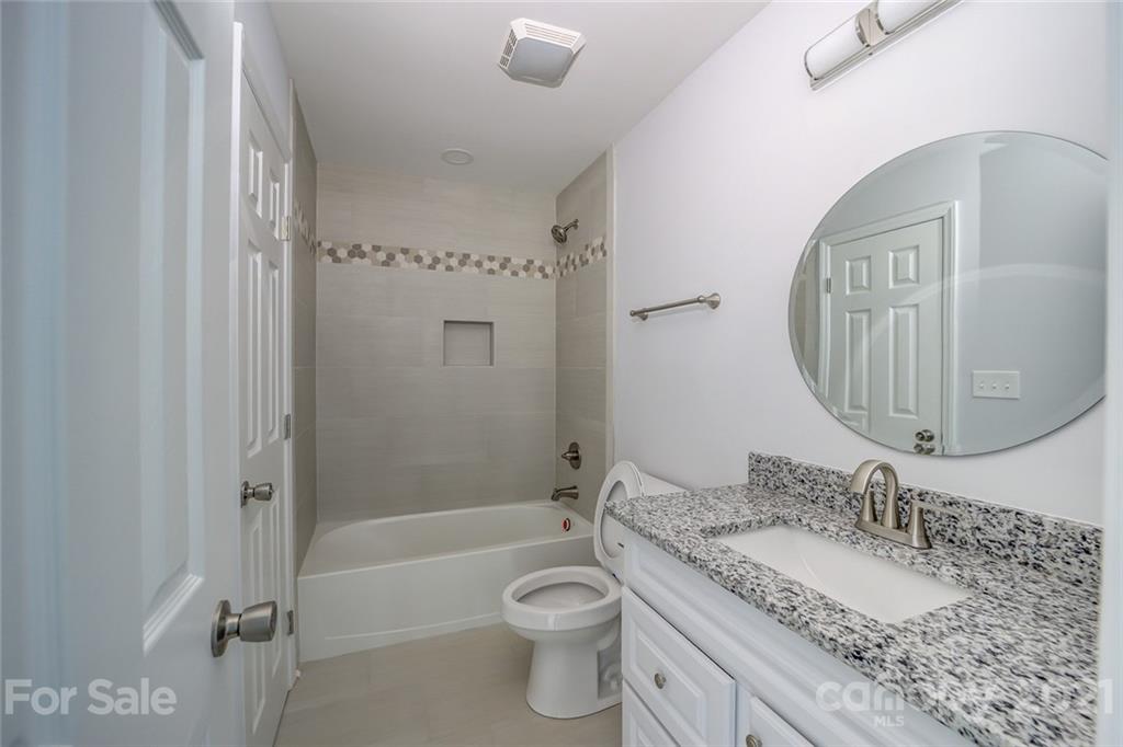 5120 Lakeview Road Charlotte, NC 28216 - Photo 23 of 45 Gallery Image 23