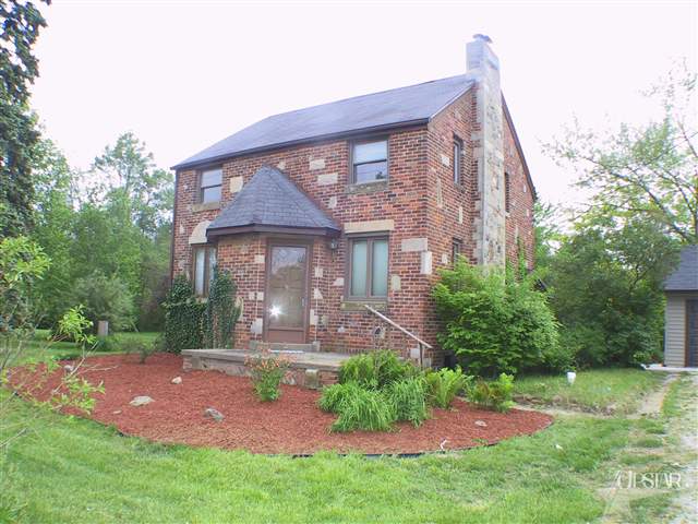 3325 West Wallen Road Fort Wayne, IN 46818 - Photo 1 of 10 Gallery Image 1