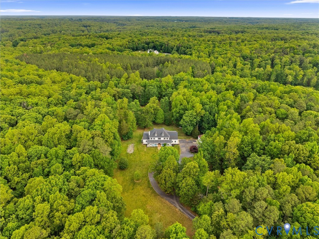 1700 Tigers Road Manakin-Sabot, VA 23103 - Photo 3 of 64 Set on 22 acres in sought-after Rochambeau Farms.