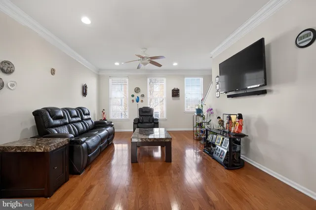 $509,900 | 42919 Pamplin Terrace, Chantilly, VA 20152