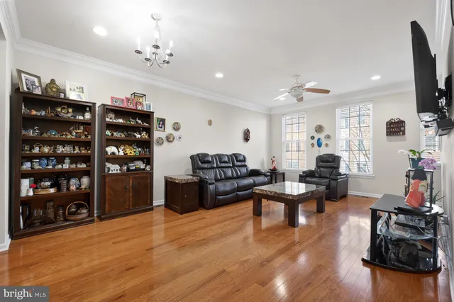 $509,900 | 42919 Pamplin Terrace, Chantilly, VA 20152