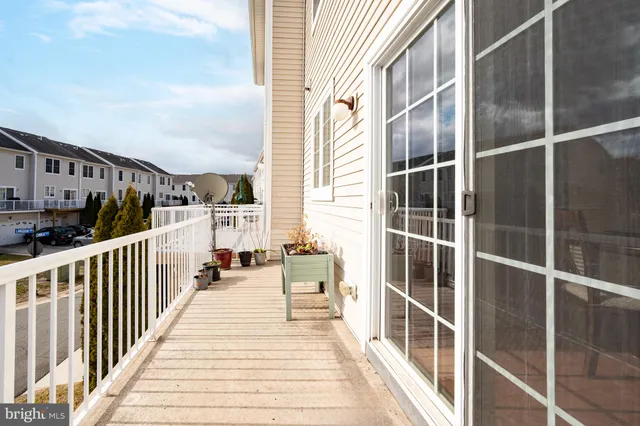 $509,900 | 42919 Pamplin Terrace, Chantilly, VA 20152