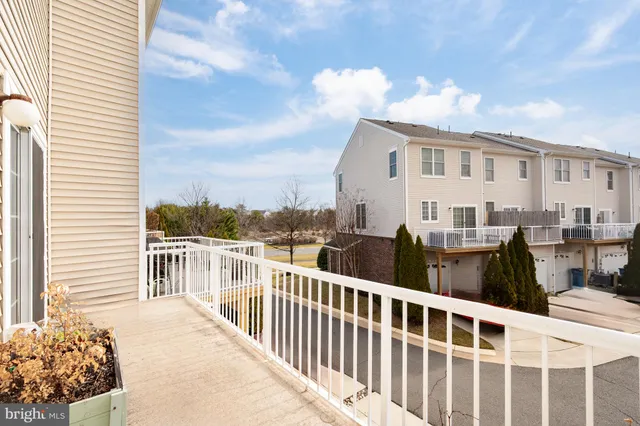 $509,900 | 42919 Pamplin Terrace, Chantilly, VA 20152