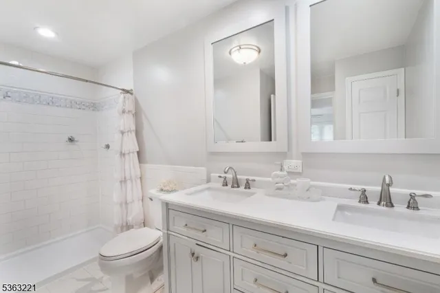 $605,000 | 4 Grove Street, Newton, NJ 07860