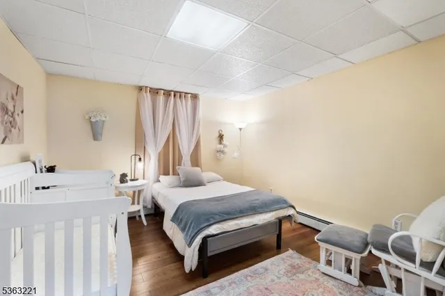 $605,000 | 4 Grove Street, Newton, NJ 07860