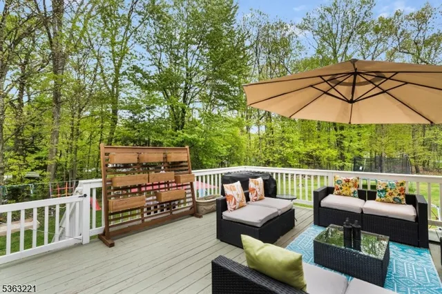 $605,000 | 4 Grove Street, Newton, NJ 07860