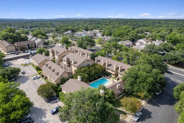 $179,000 | 5608 Cougar Drive, Unit 226, Austin, TX 78745