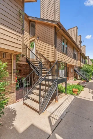 $179,000 | 5608 Cougar Drive, Unit 226, Austin, TX 78745