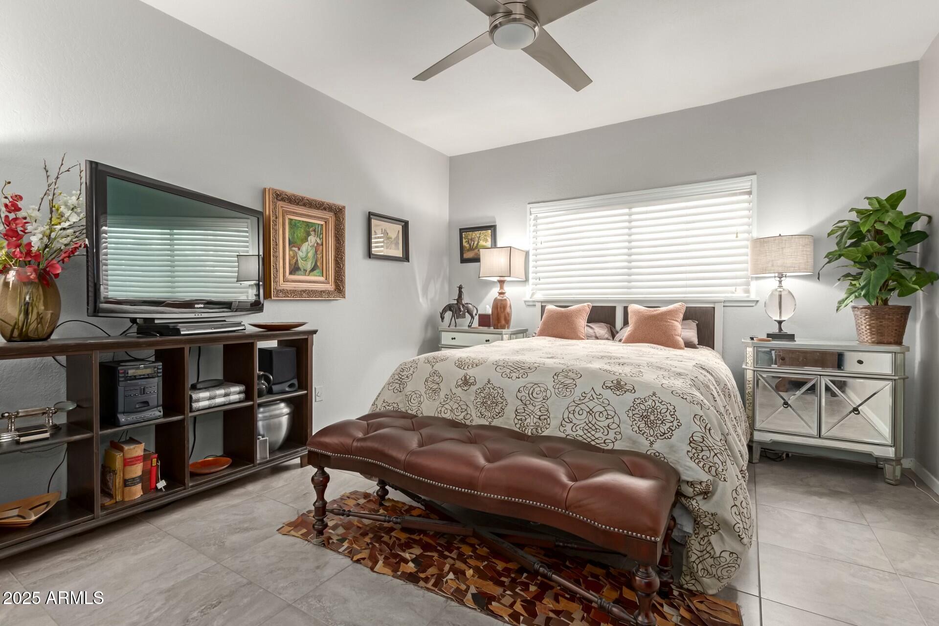 355 East Thomas Road, Unit B110 Phoenix, AZ 85012 - Photo 15 of 32 tempImageDZdAFH