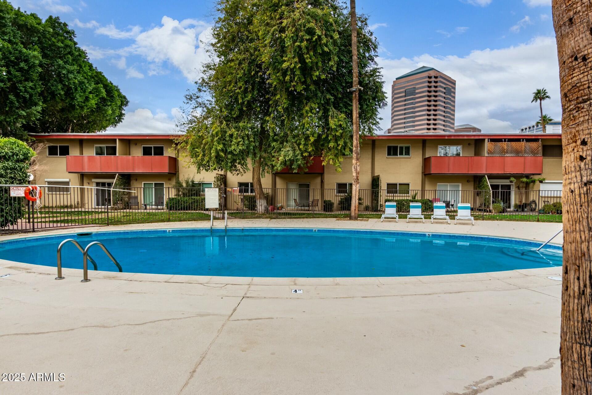 355 East Thomas Road, Unit B110 Phoenix, AZ 85012 - Photo 23 of 32 tempImage7Gmm0l