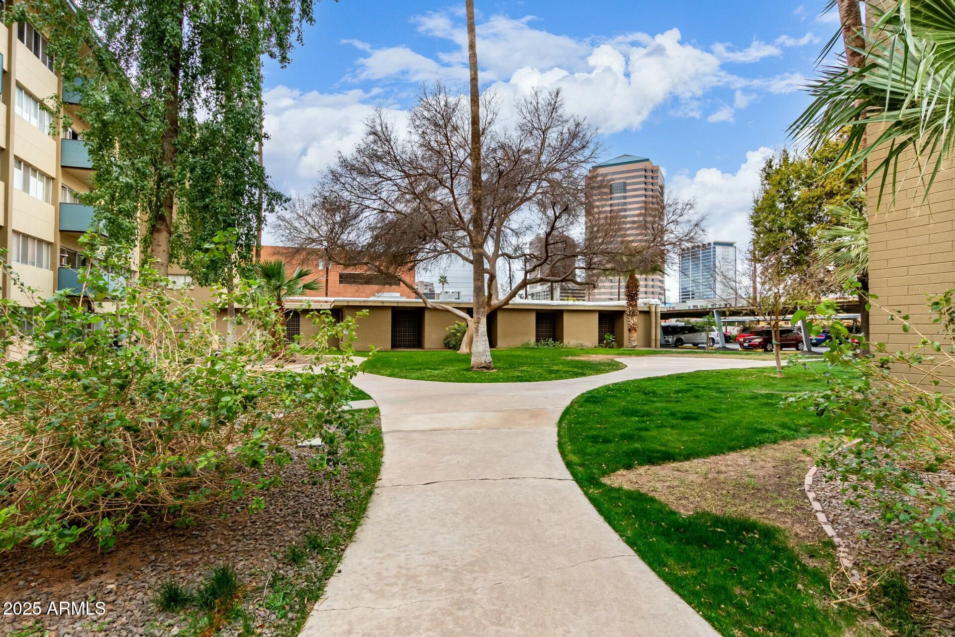 355 East Thomas Road, Unit B110 Phoenix, AZ 85012 - Photo 27 of 32 tempImageQvQkJm