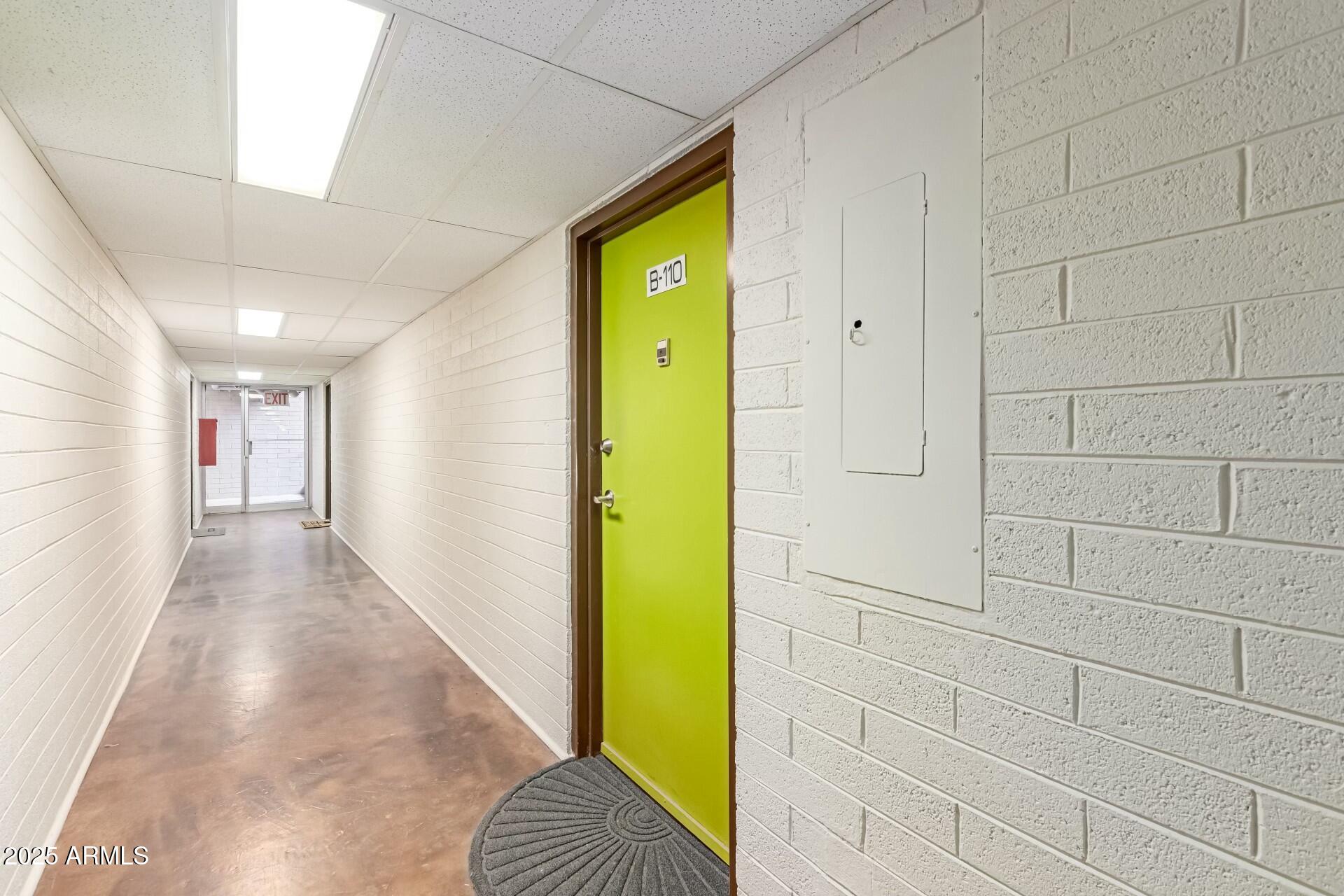 355 East Thomas Road, Unit B110 Phoenix, AZ 85012 - Photo 29 of 32 tempImageIktzqv