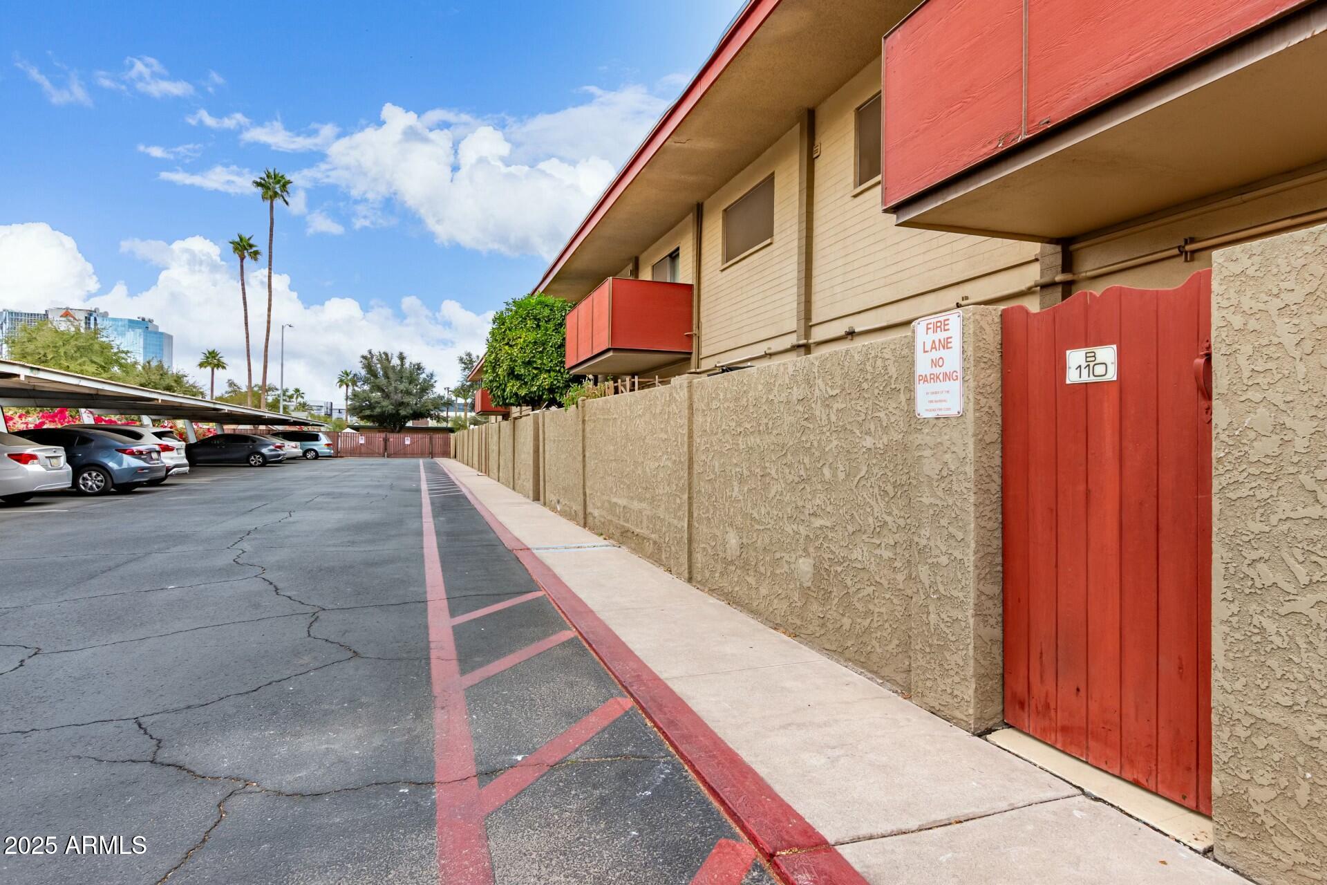 355 East Thomas Road, Unit B110 Phoenix, AZ 85012 - Photo 30 of 32 tempImageYiAoGv