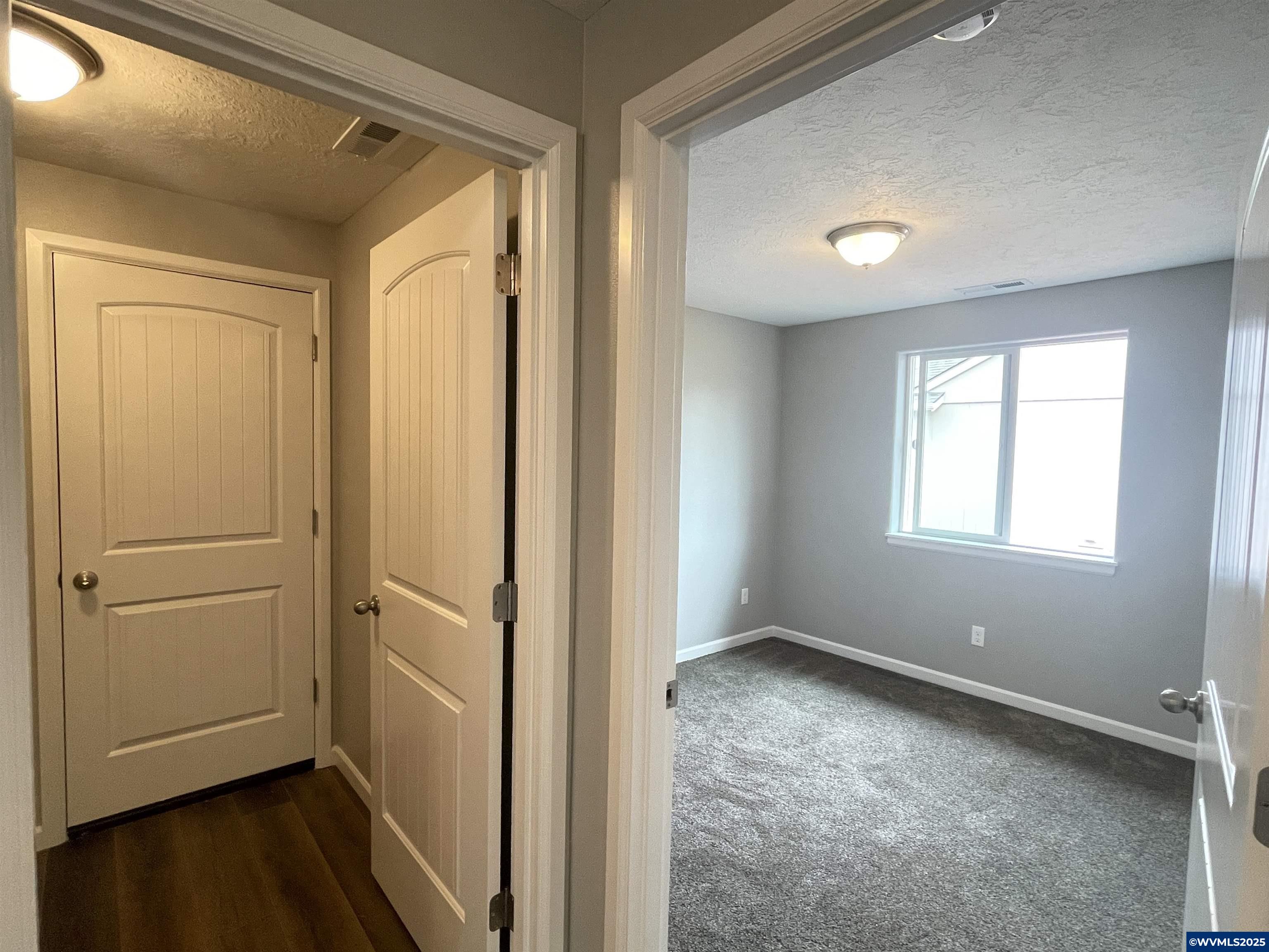 1230 Southwest Hop Street Albany, OR 97321 - Photo 27 of 41