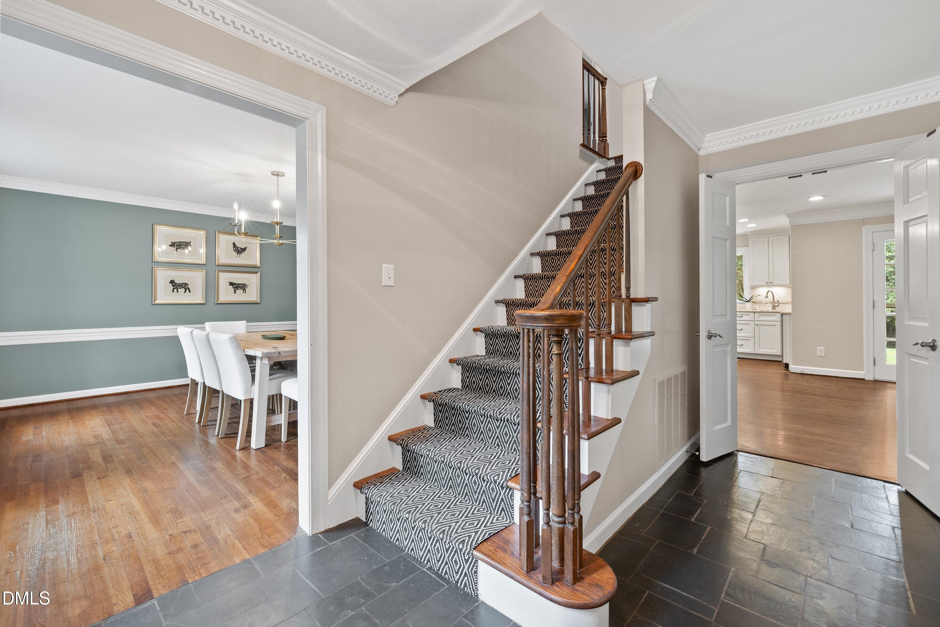 3113 Braddock Drive Raleigh, NC 27612 - Photo 6 of 55 09-27612 Staircase