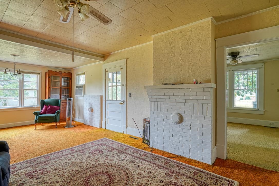 315 South Blackstock Road Spartanburg, SC 29301 - Photo 8 of 36 Gallery Image 8