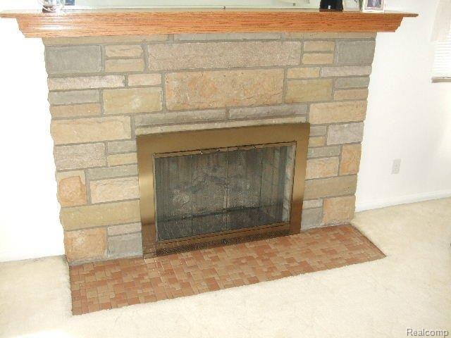 9026 Ruth Avenue Allen Park, MI 48101 - Photo 11 of 24 NAT FP DETAIL