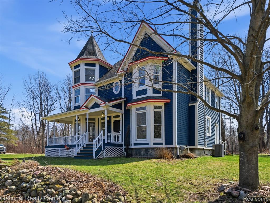 675 West Leonard Road Leonard, MI 48367 - Photo 10 of 45