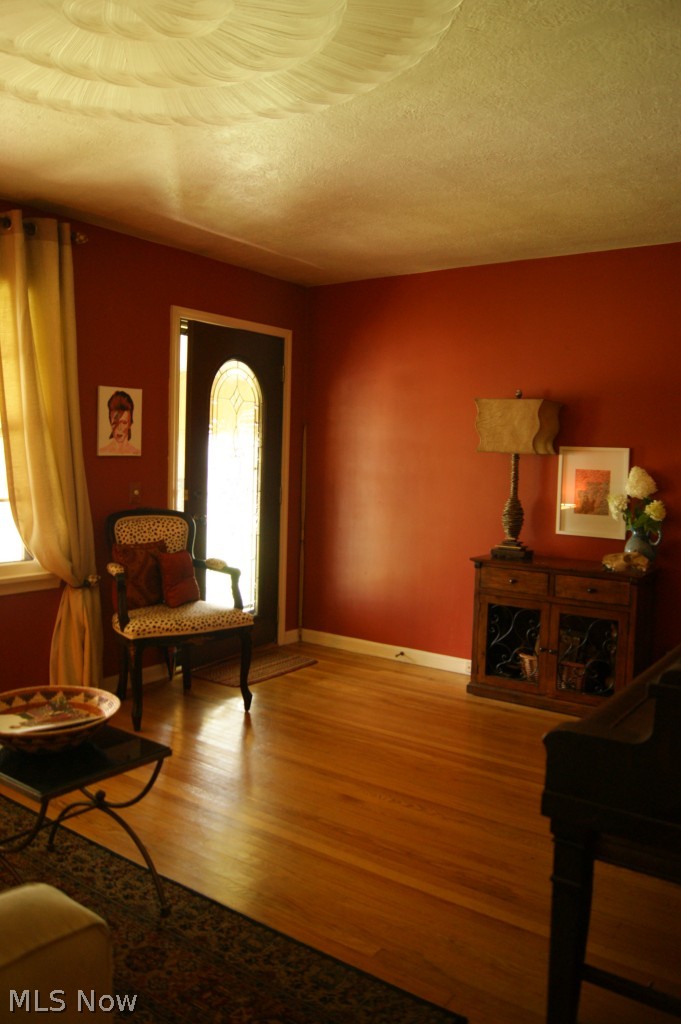 4859 Arbor Road Southwest Canton, OH 44710 - Photo 3 of 18 Gallery Image 3