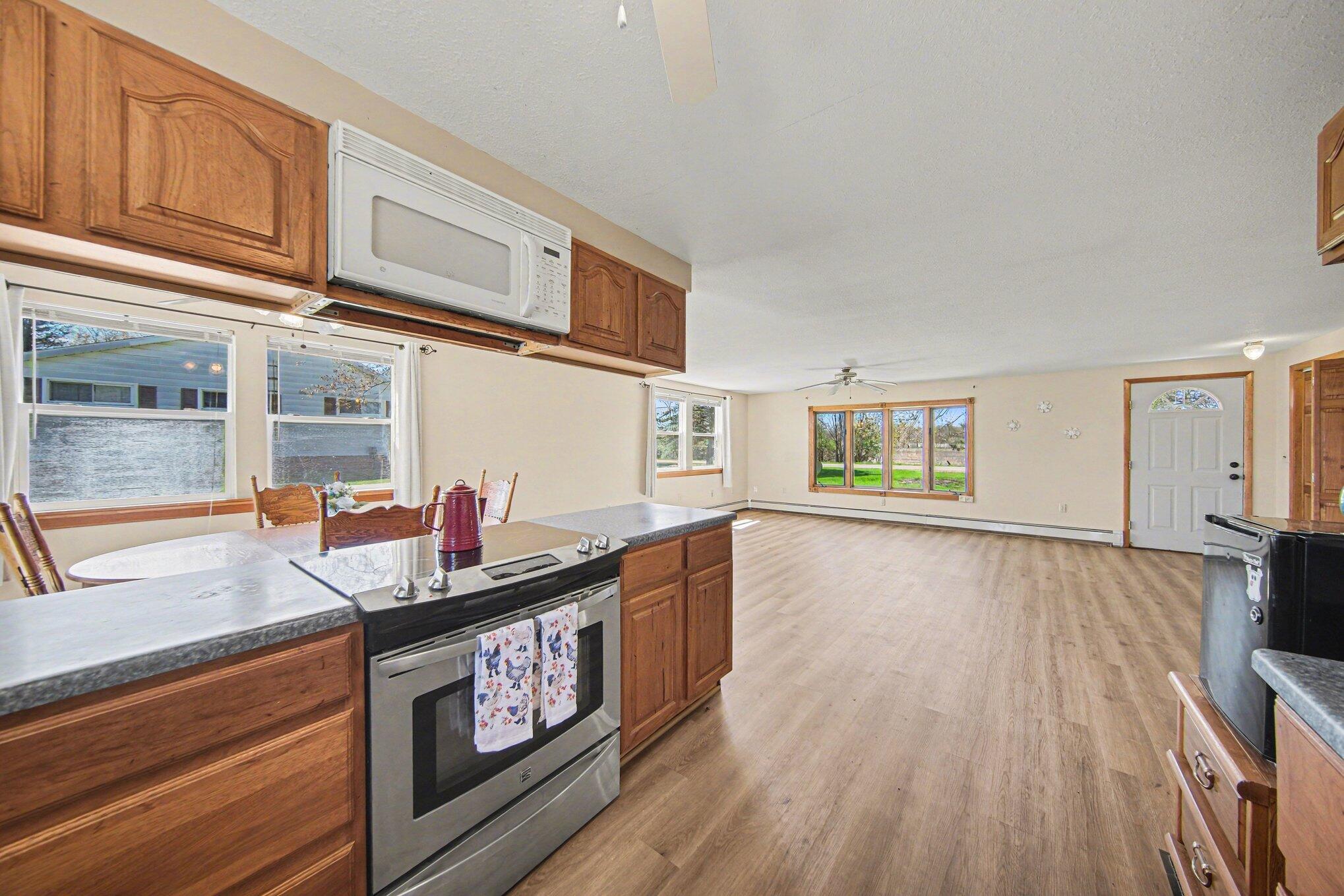 5497 Clark Lake Road Jackson, MI 49201 - Photo 9 of 28 009_file_2627