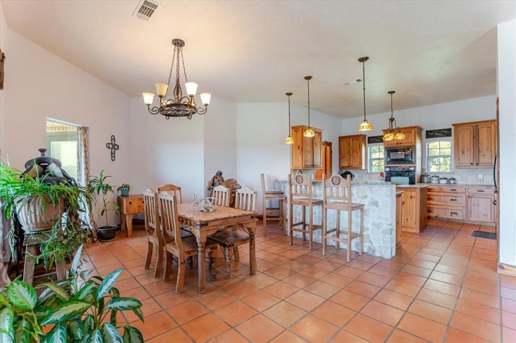 6721 Fm 1810 Chico, TX 76431 - Photo 4 of 11